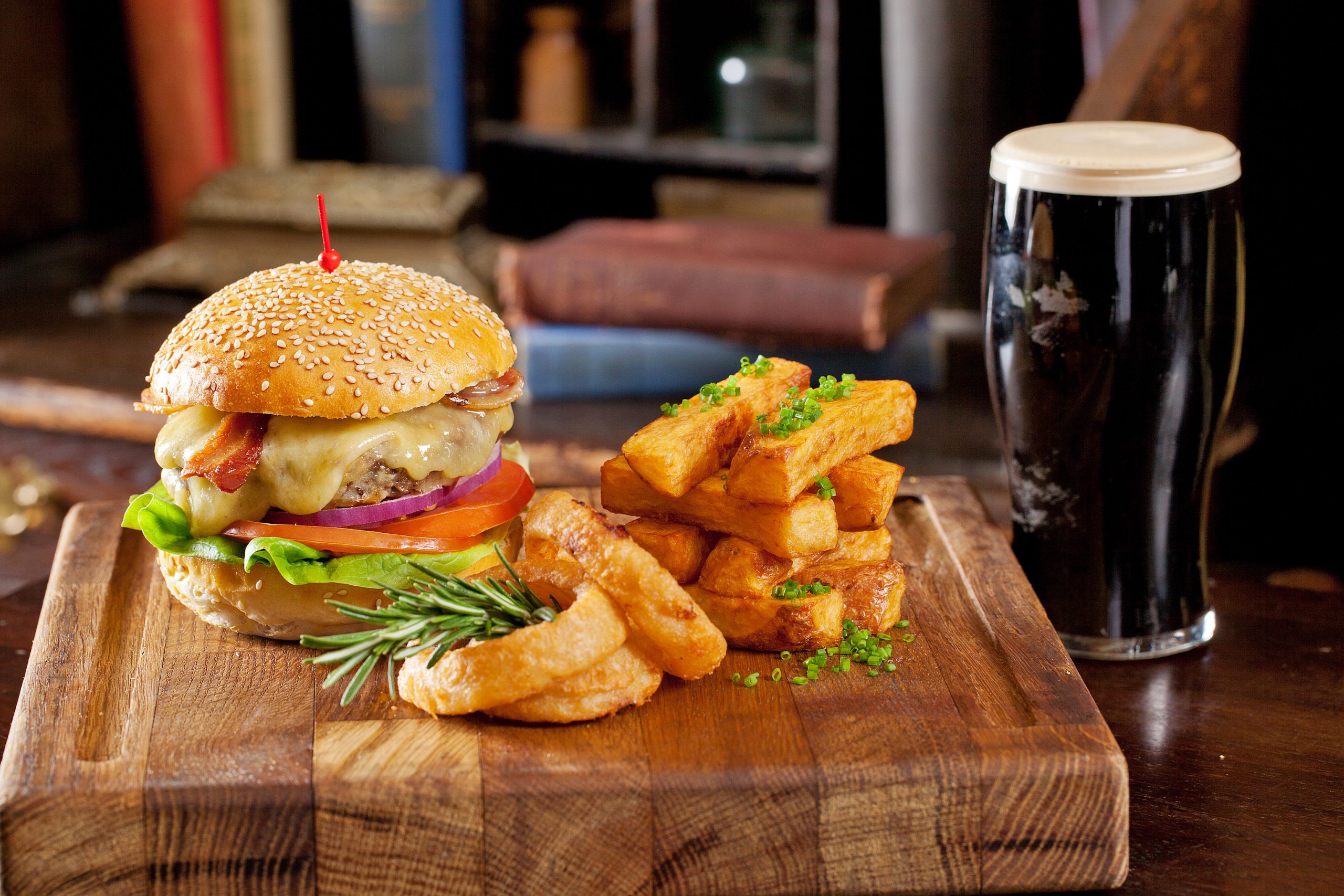 An Irish Burger in an Irish Pub - Paul Sherwood paul@sherwood.ie  