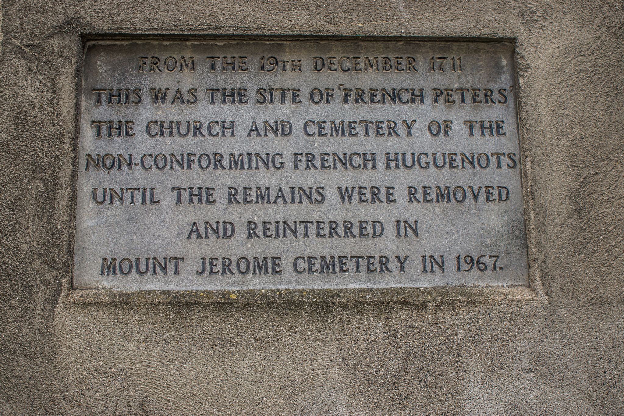 Le French Huguenot Cemetery - infomatique - cc