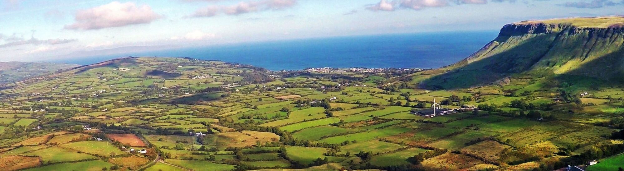 Glens of Antrim - Irish valleys • Go-to-Ireland.com, image size:2000x550