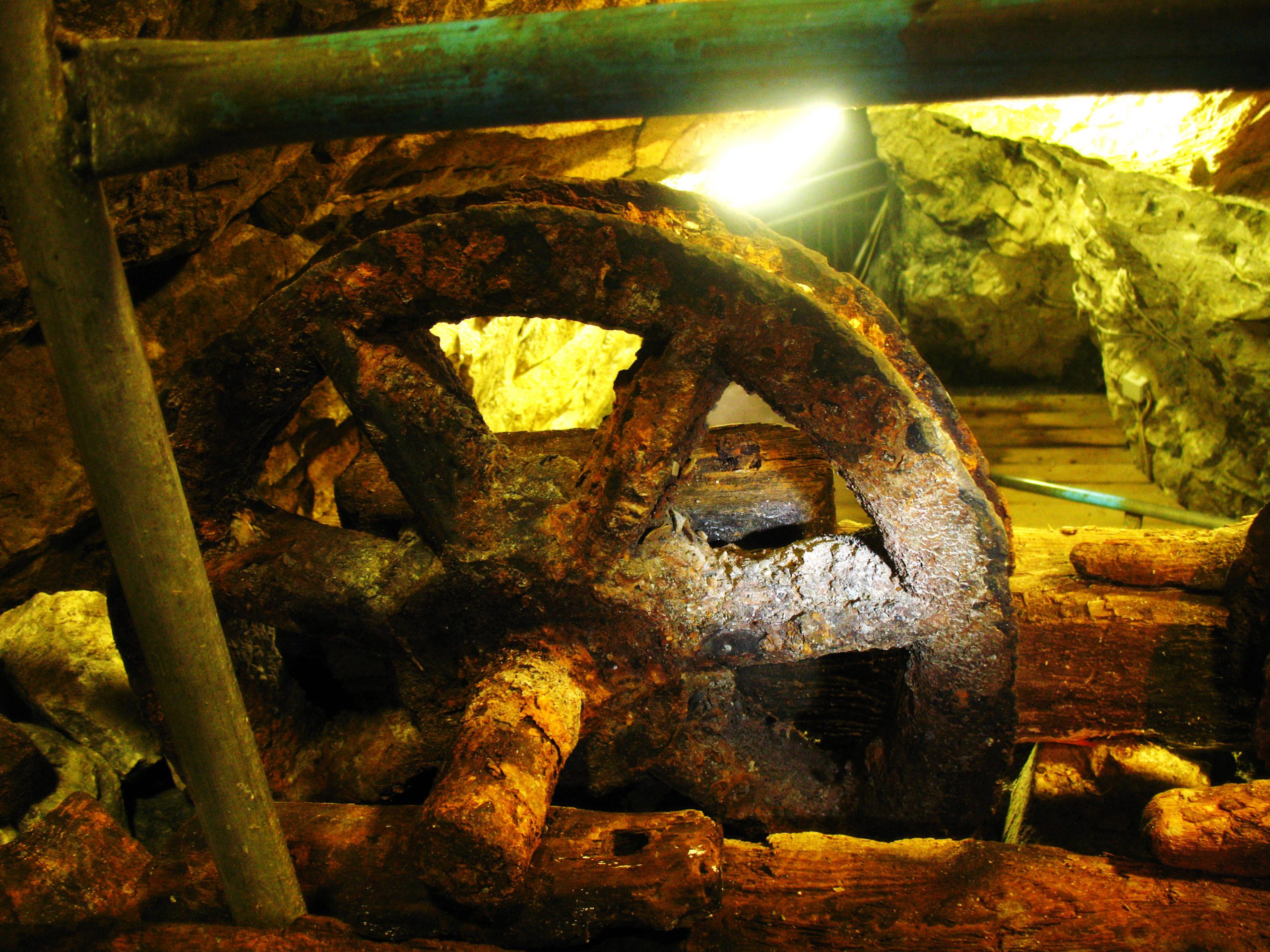 Les Glengowla mines -Linden O Dhuthaich MhicAoidh - cc