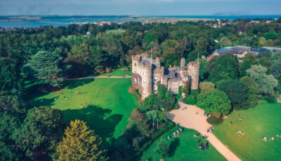 Malahide castle - © Lucian