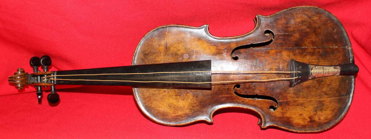 Le violon du Titanic - Titanic Belfast - cc