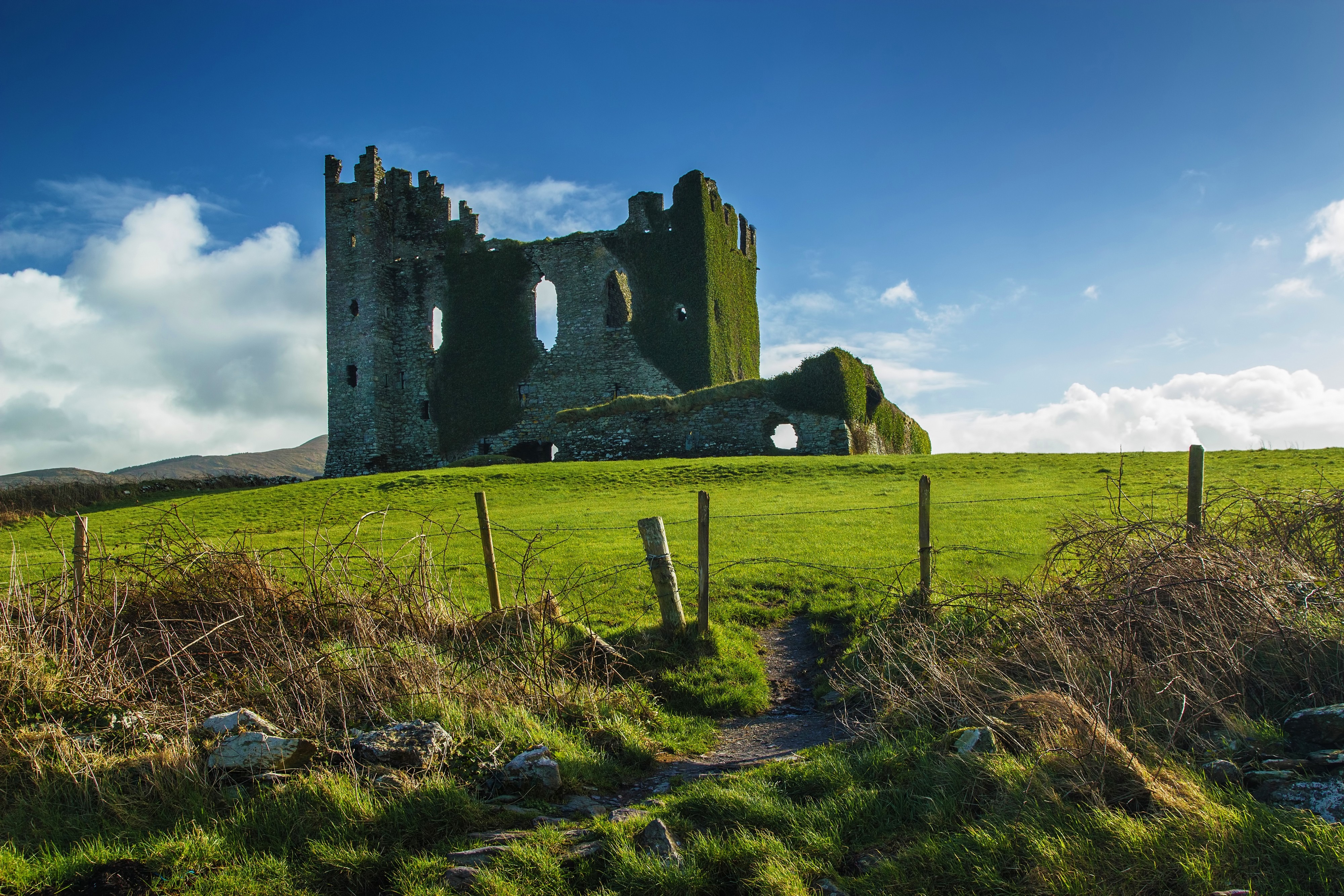 Archaeological sites in Ballycarbery: places to visit