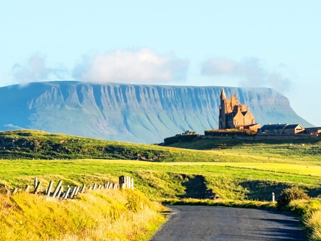 classiebawn castle 3
