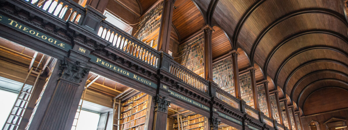 Irish libraries to visit in Ireland ☘️ • Go-to-Ireland.com
