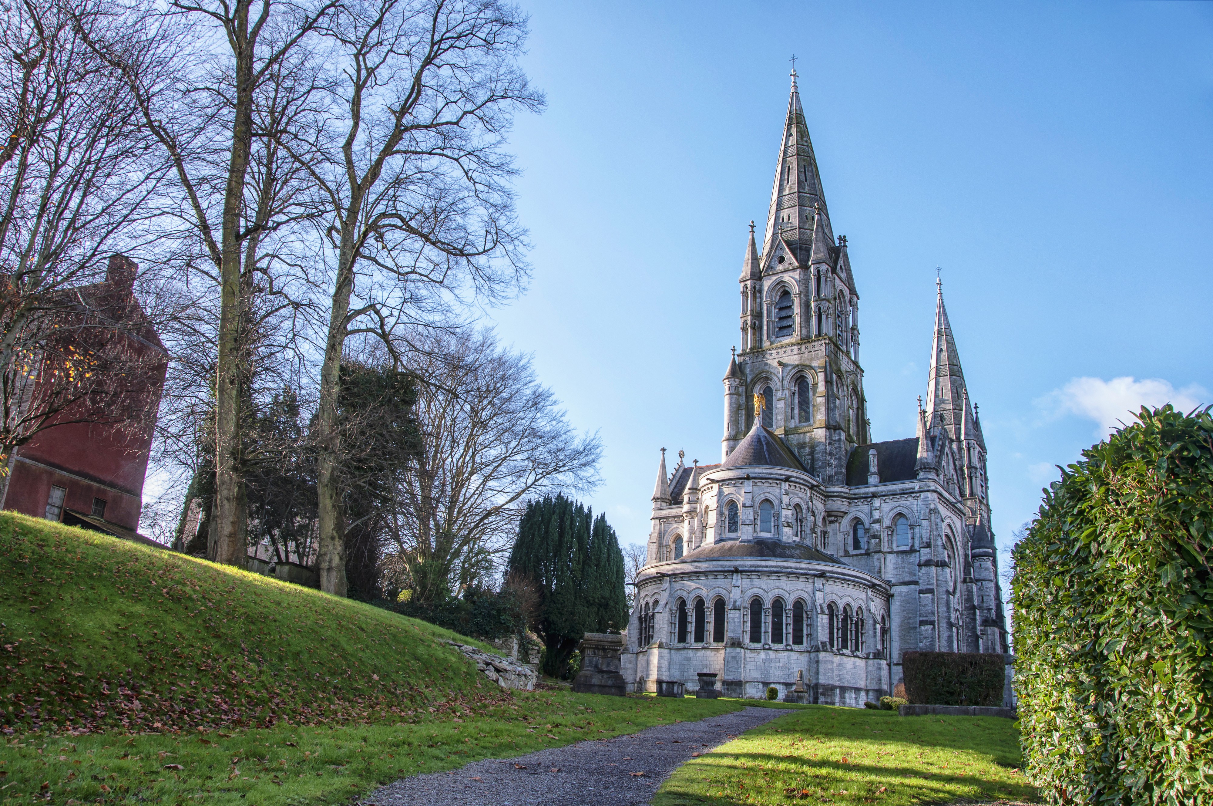 La St Finnbarr Cathedral - © Madrugada Verde