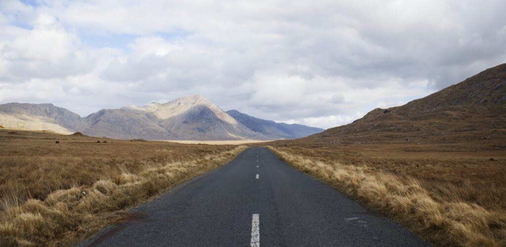 Renting a Car in Ireland: What Every Traveler Should Know