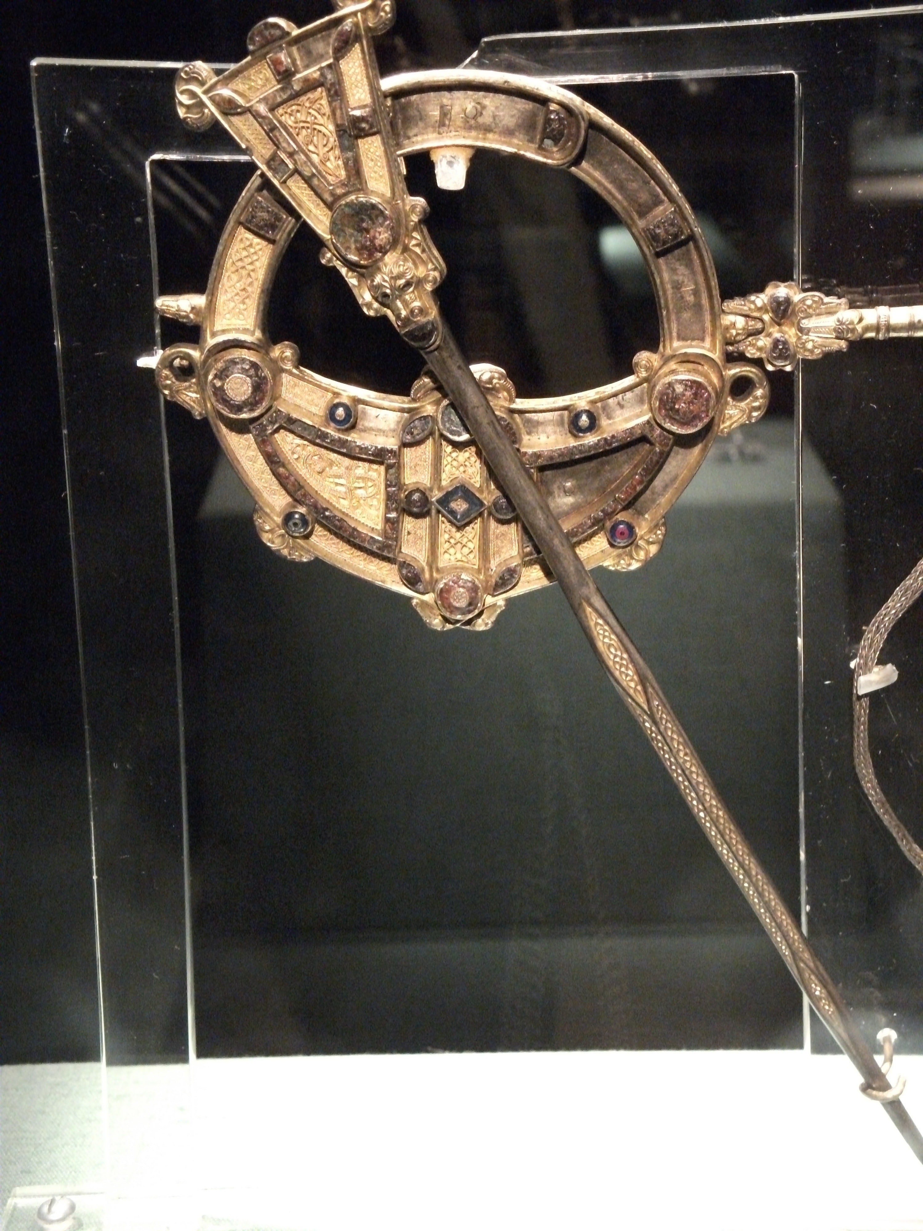 Broche de Tara - Johnbod - cc