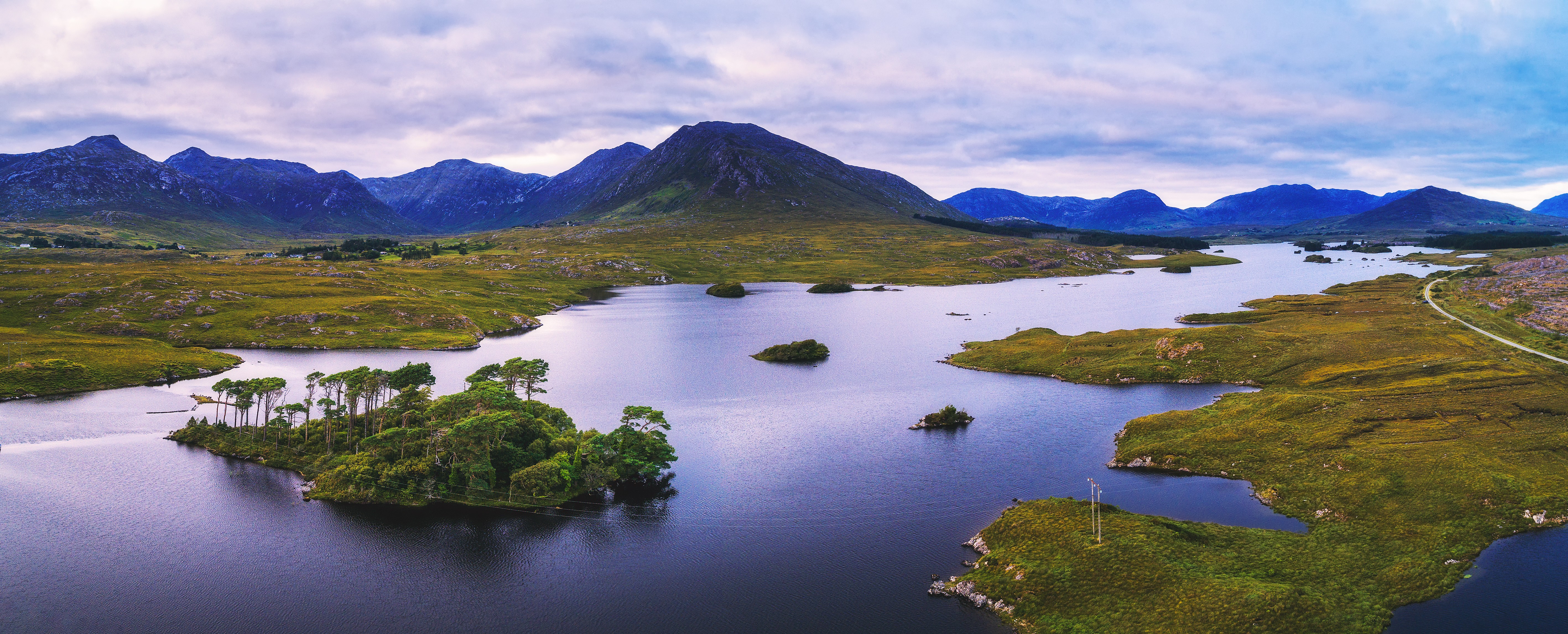 Le Derryclare lough dans le Connemara - © Nick Fox