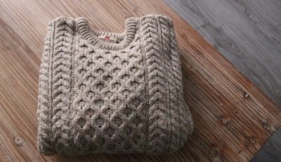 The Irish sweater 2 Traditional wool Irish sweater with cable-knit patterns