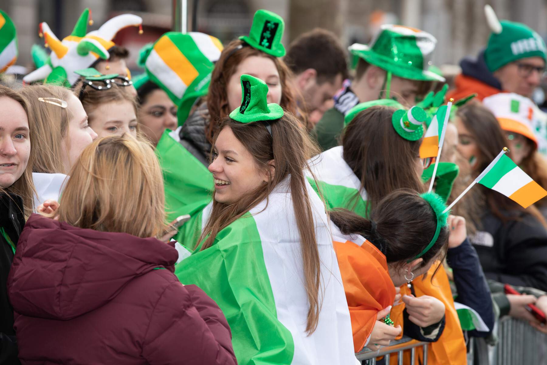 Irish people waiting for the Grand Parade in Dublin - ©Allen Kiely