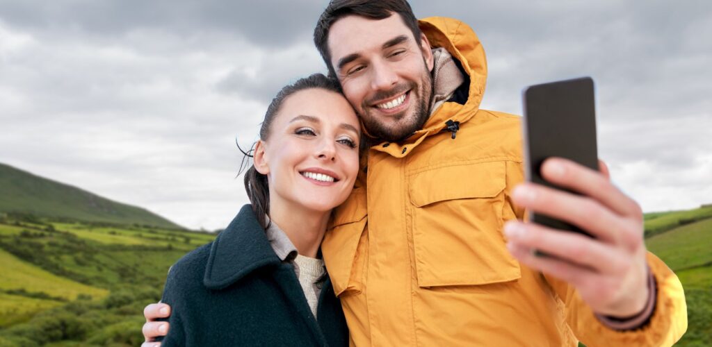 Telephoning in Ireland: child's play! - Syda Production