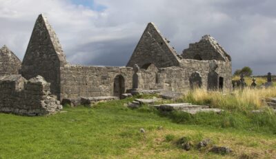 killeany abbey 1 scaled