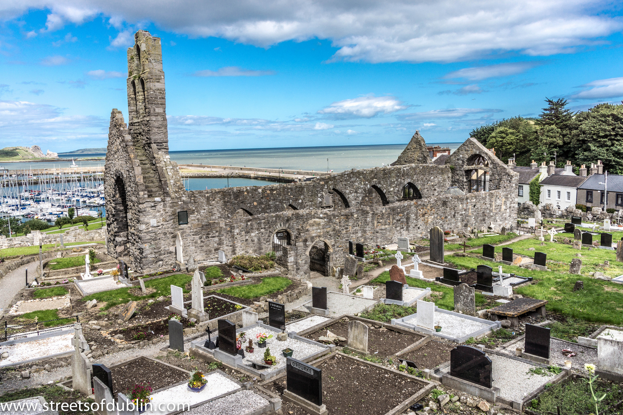 La St Mary's Church - <a href=