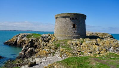 The Martello Tower on Ireland's Eye - Sonse - cc