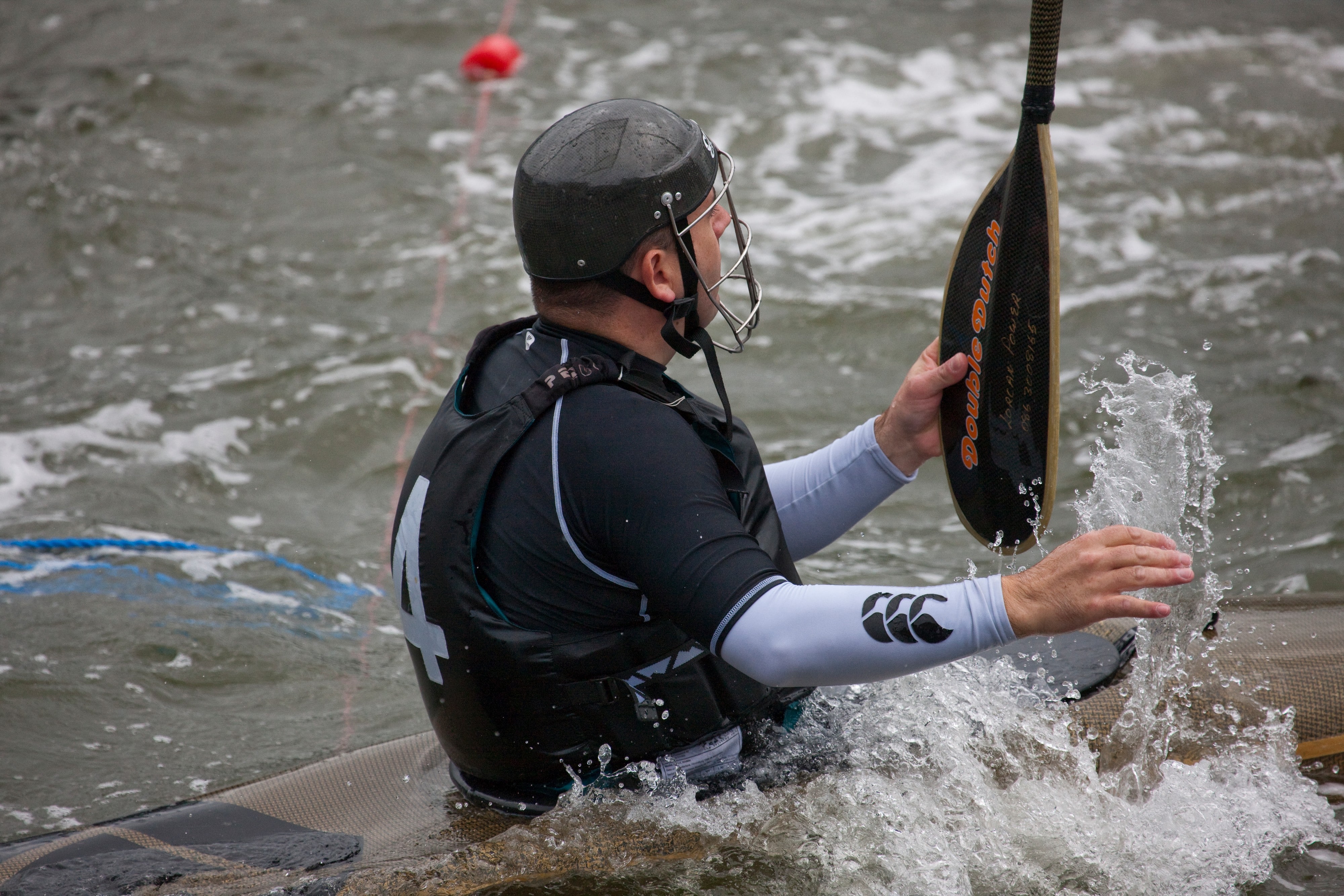 A kayaker in Dublin - William Murphy - cc