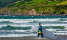 A surfer in Ireland - © grafxart