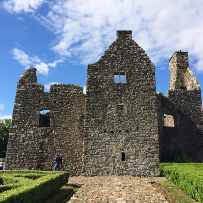 tully castle 1