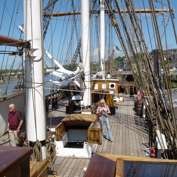 dunbrody famine ship 1 scaled