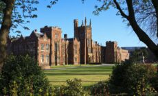 queens university belfast