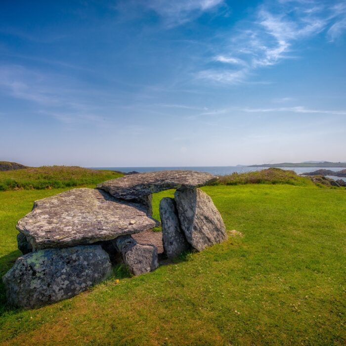 altar wedge tomb