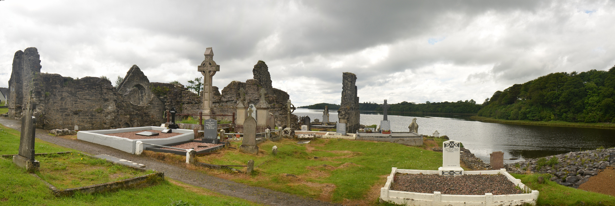 La Donegal Abbey - arjay5020 - cc
