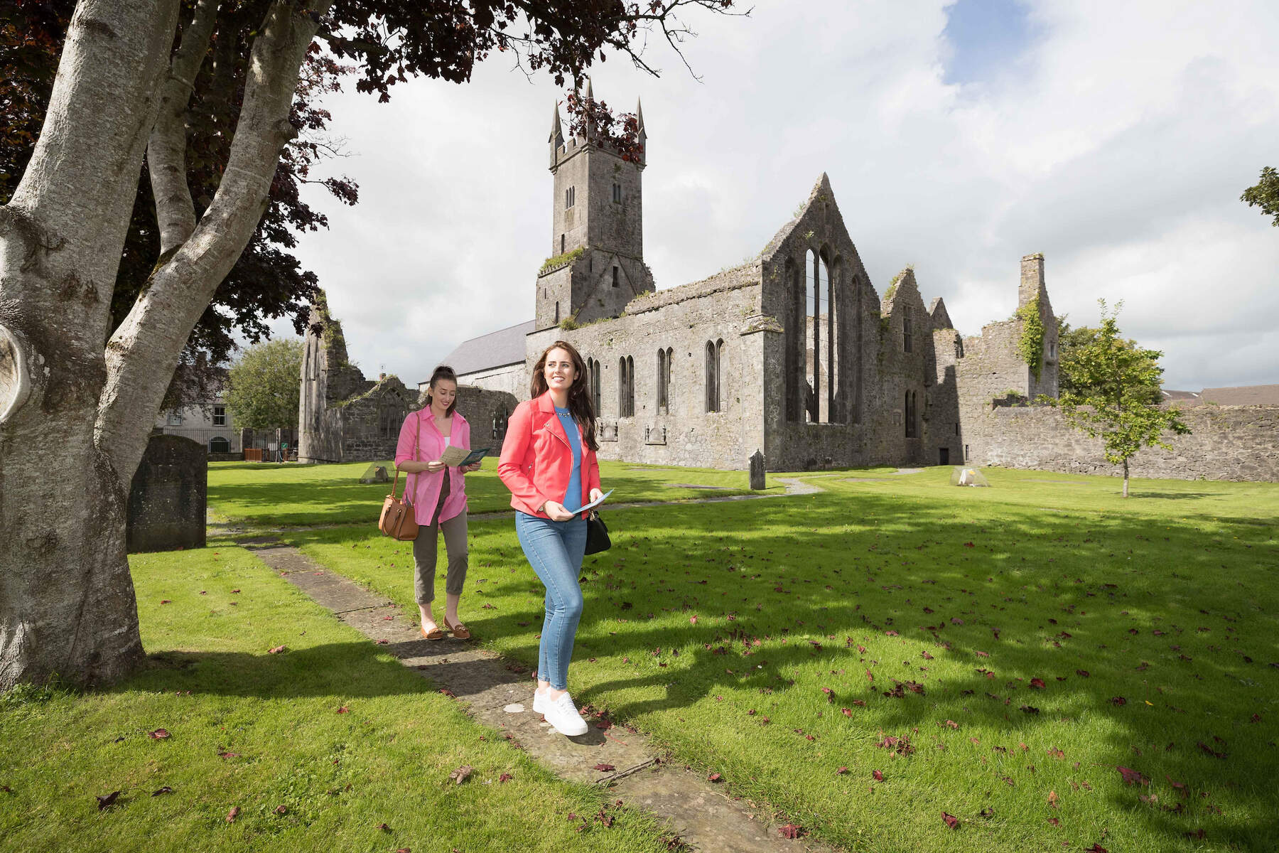 Ennis Friary – © Eamon Ward – Clare County Council