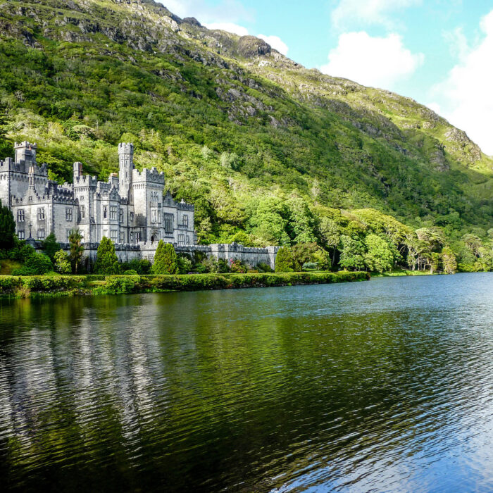 Kylemore Castle - janmennens - cc