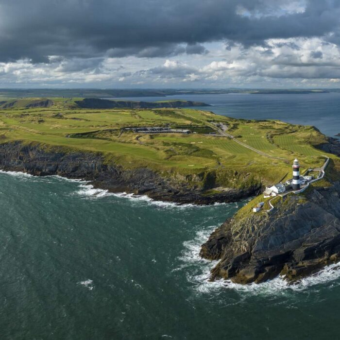 Le phare de Old Head -  ©Tourism Ireland photgraphed by John Miskelly