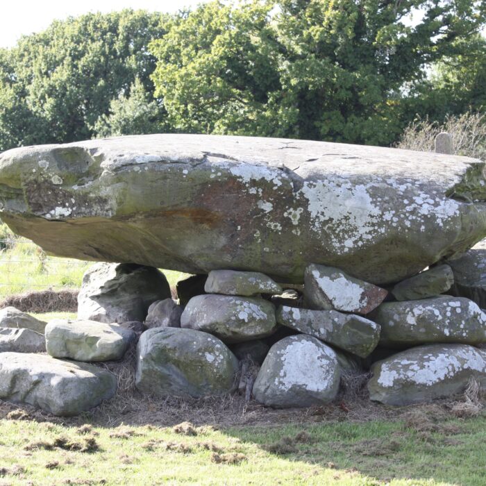 anadorn dolmen
