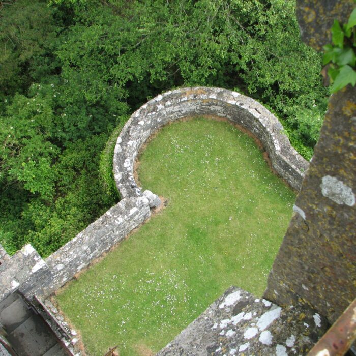 craggaunowen castle 1 e1474451718566