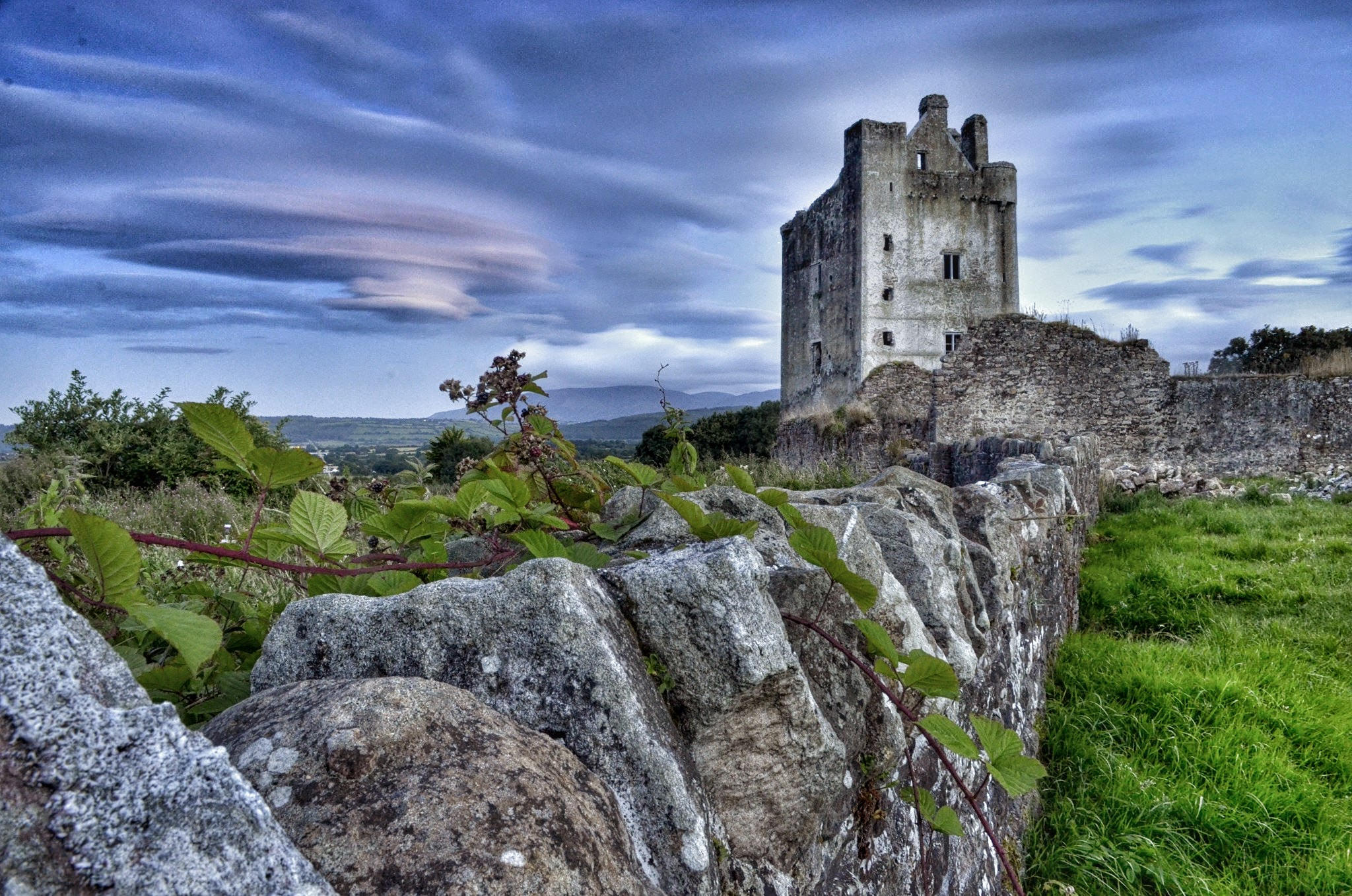 Le Kilcash Castle - joe ormonde