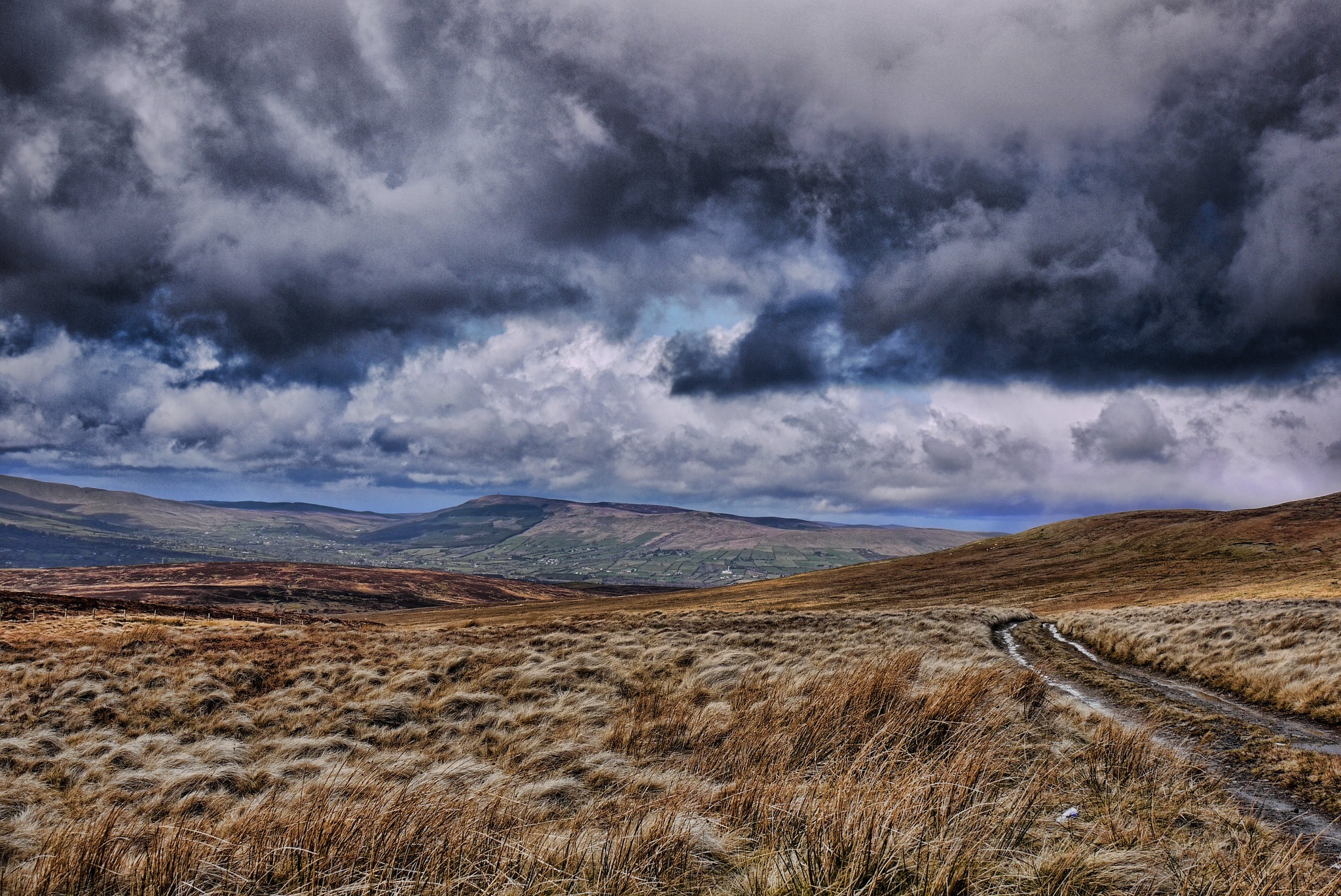 Les Sperrin Mountains - Daragh Burns - cc