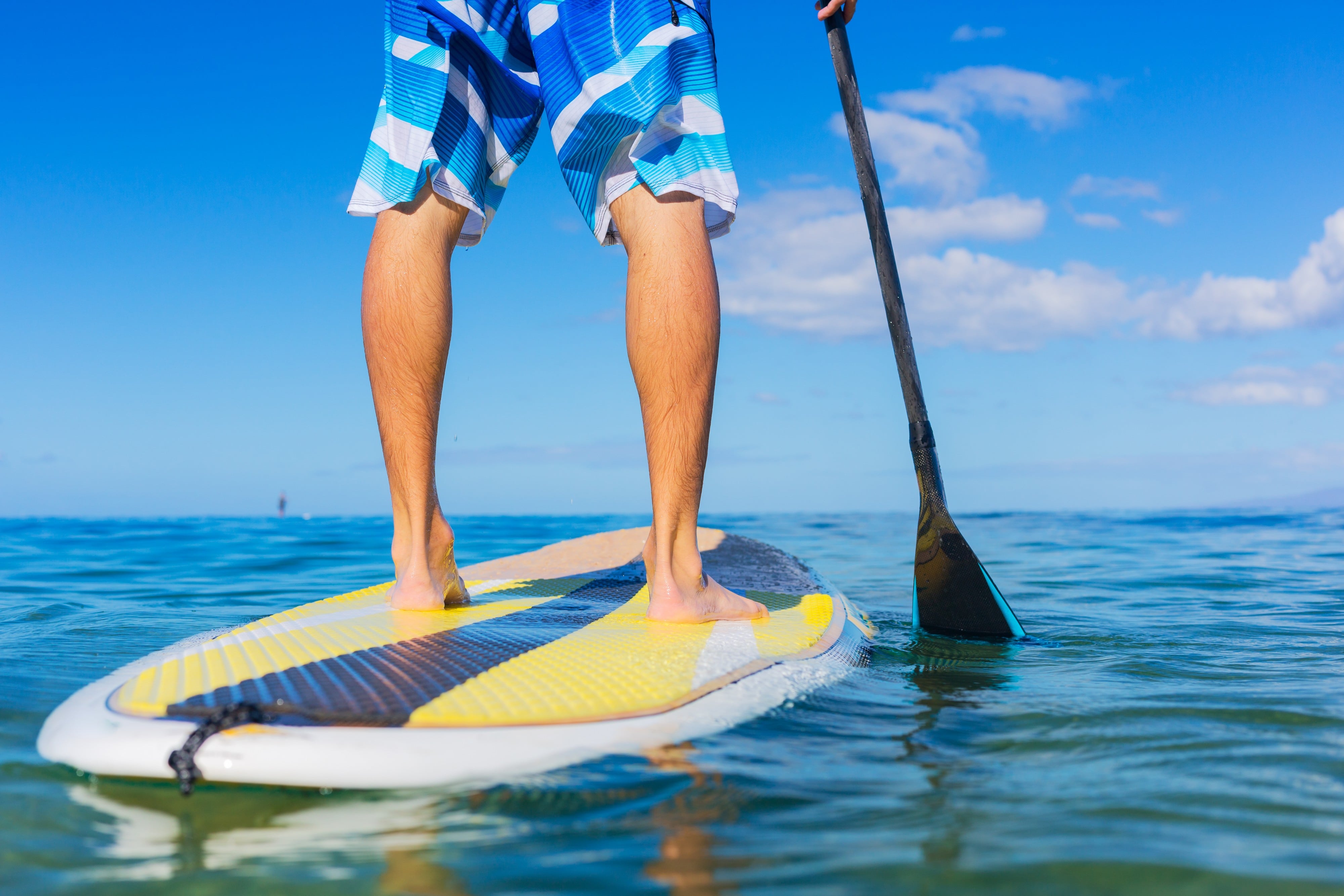 Du stand up paddle - © EpicStockMedia