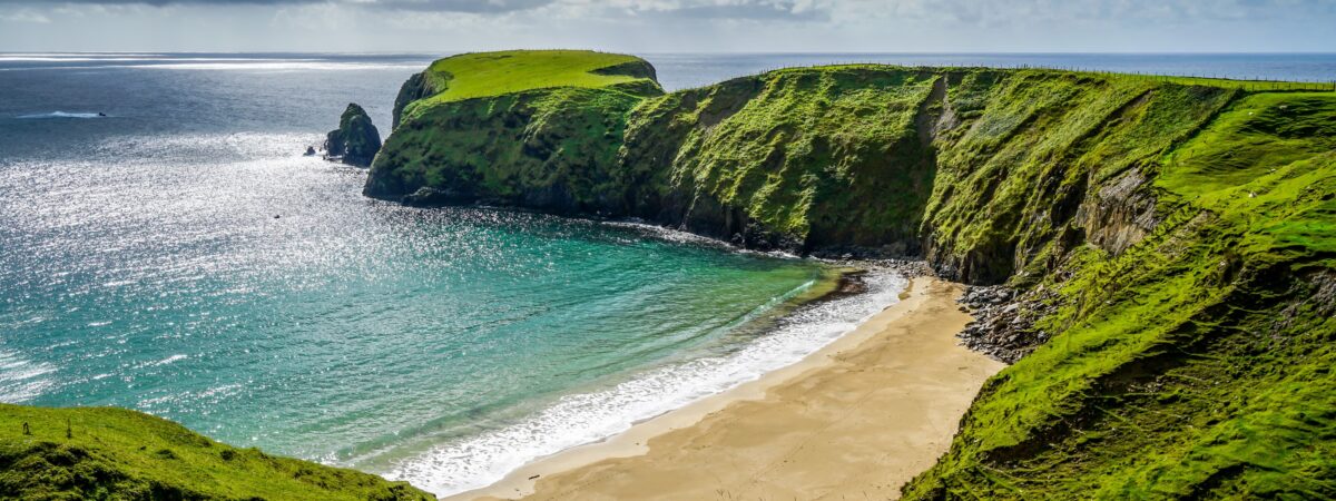 Silver Strand at Malin Beg - © Richard