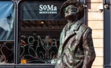 james joyce statue 1