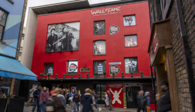 Le Wall of Fame de Temple Bar - © Emilien Durand for Irish Rock N Roll Museum Experience