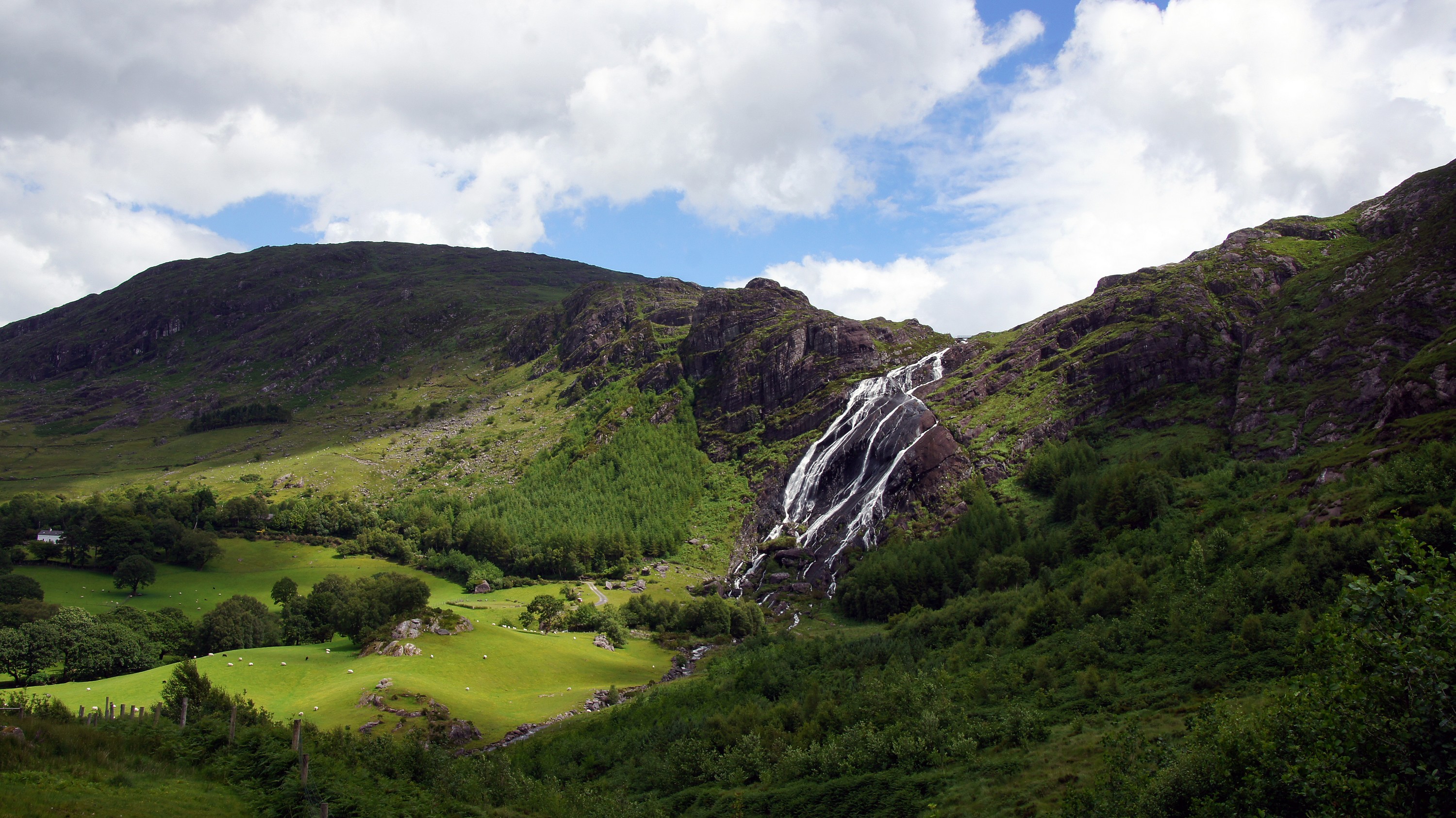 La Gleninchaquin Waterfall - © Jürgen Hamann 