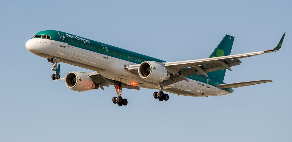 Great Deal: Aer Lingus Offers France – Ireland Flights at Bargain Prices!