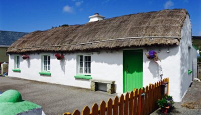 glencolmcille folk village 2