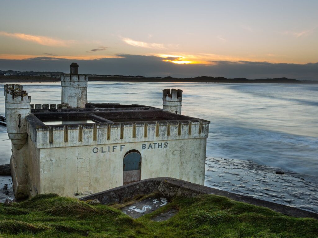 enniscrone cliffs bath 1