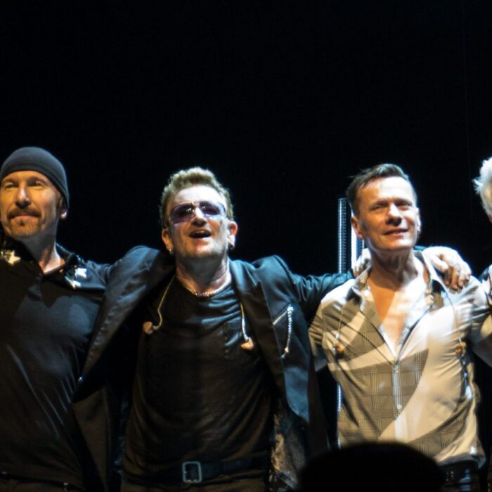 U2 - U2start - cc