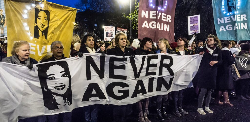 Une manifestation pro-avortement en Irlande - William Murphy - cc