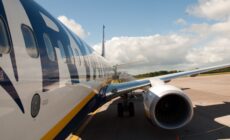 avion ryanair scaled