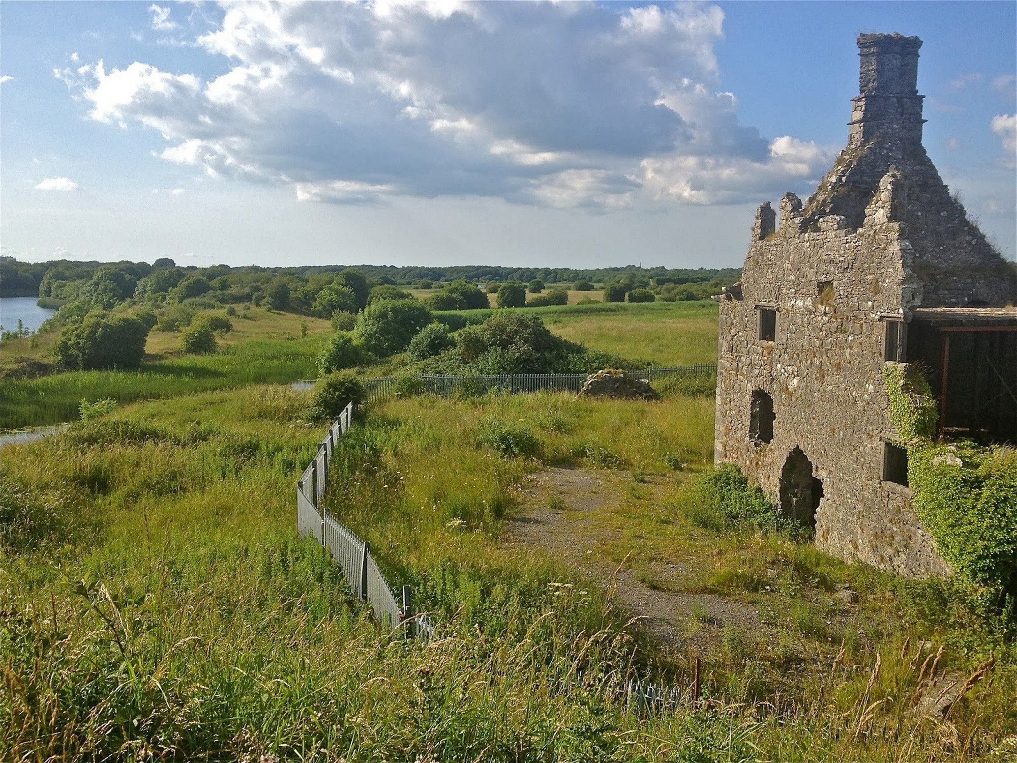 Le Terryland Castle