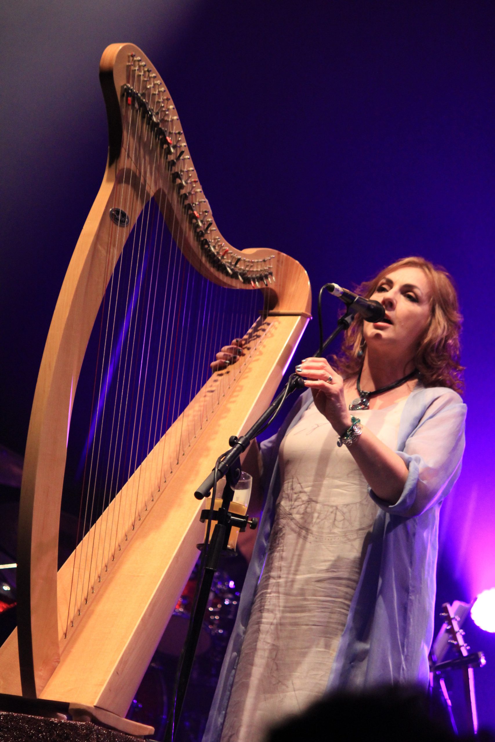 Enya Brennan - Celebrated Folk Singer