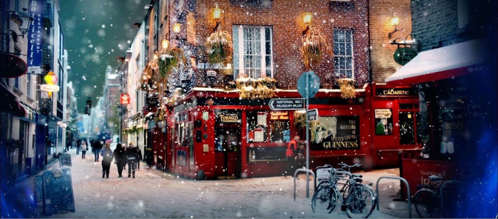 It's already Christmas in Dublin's Temple Bar