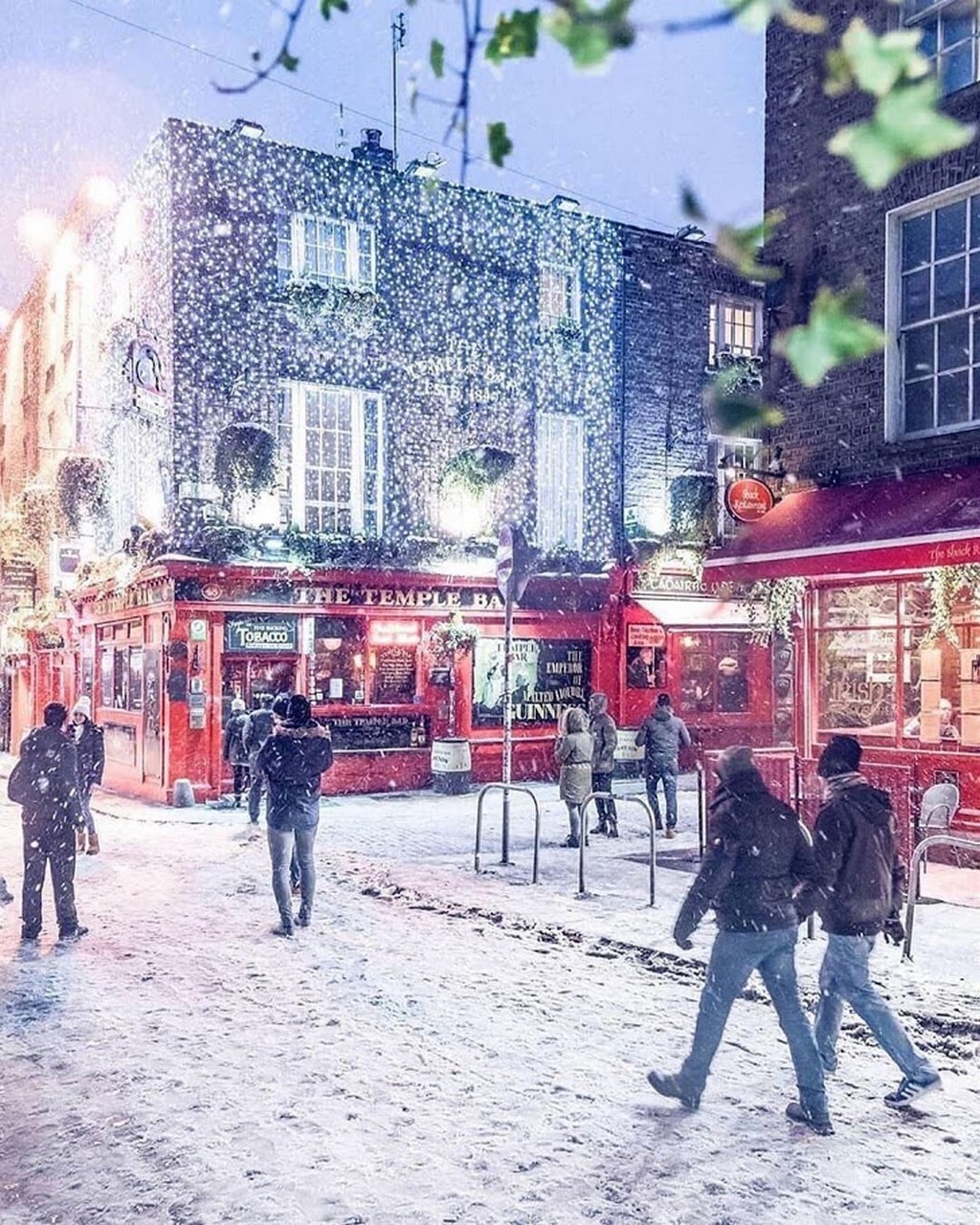 Snow in Temple Bar, Dublin, Ireland - @allexphotography