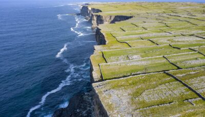 Inishmore Cliffs (Cliffs of Aran) - © Failte Ireland/Tourism Ireland