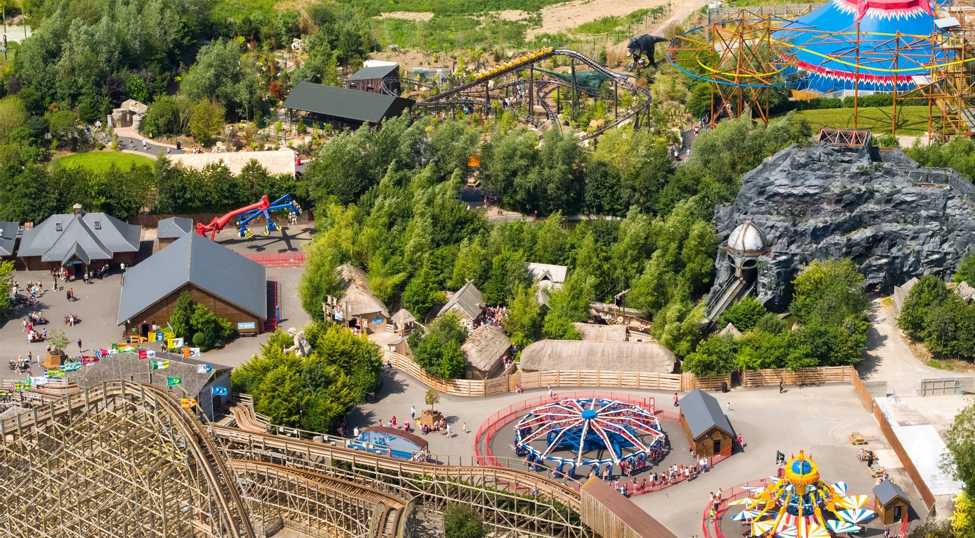 Vue sur le Emerald Park (anciennement Tayto Park)